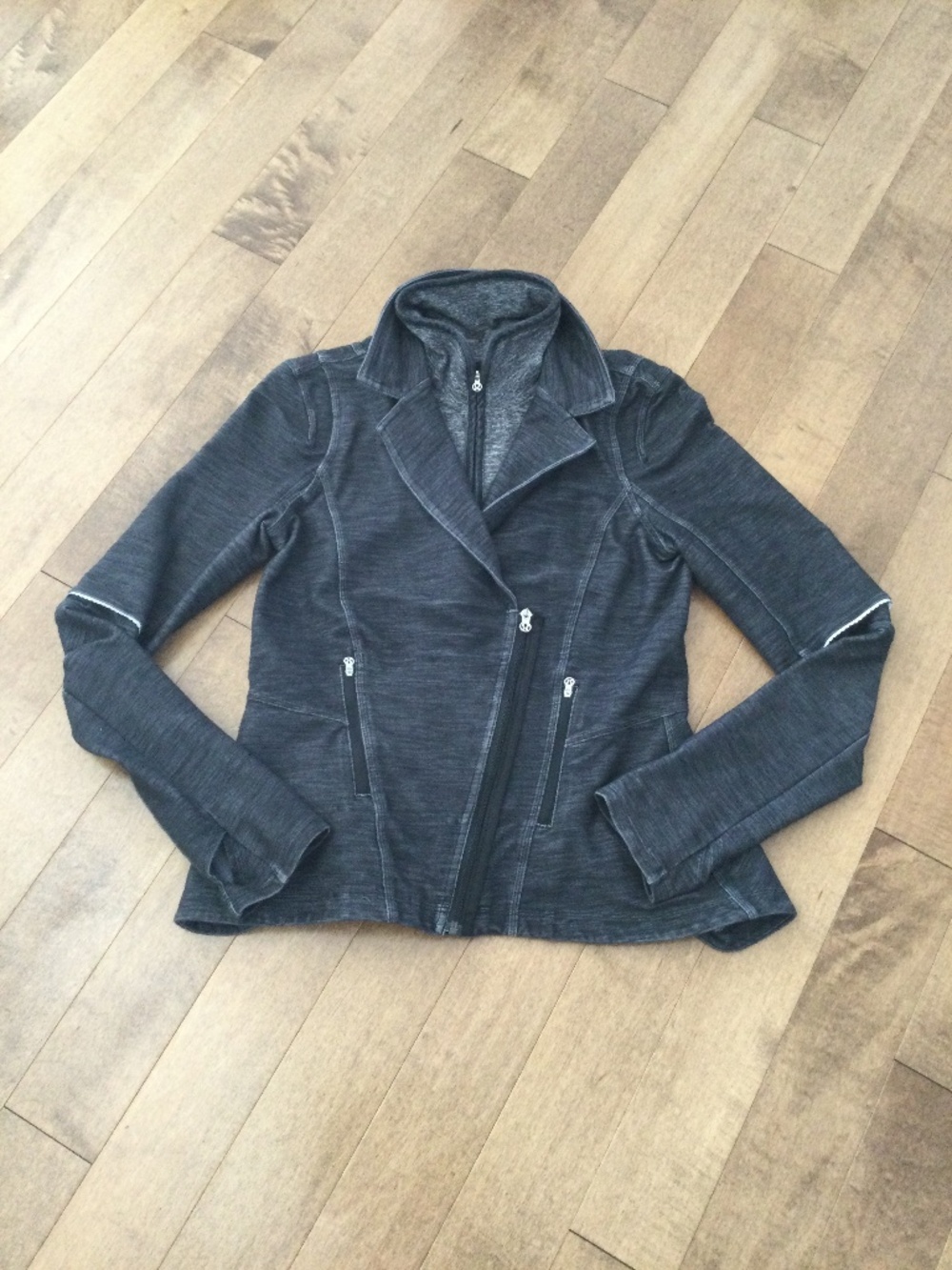 Womens athletic blazer Lululemon